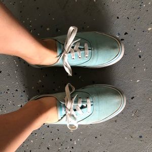 blue Keds